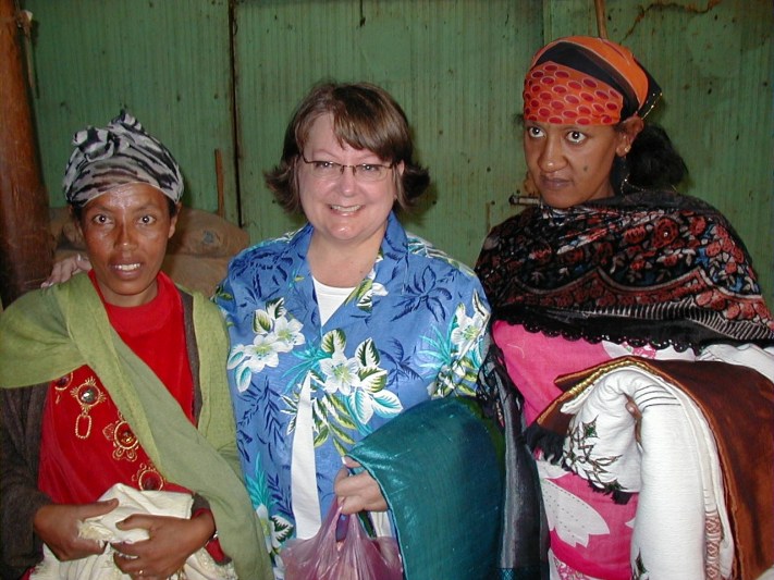 bonnie-with-ethiopian-jews.jpg