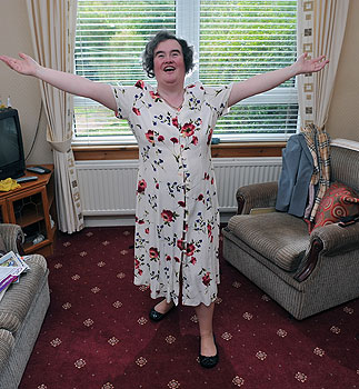 susan-boyle-at-home-pic-sm-473686870